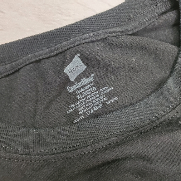 hanes mens xl tshirt ( 5 for $20 ) - Picture 4 of 5